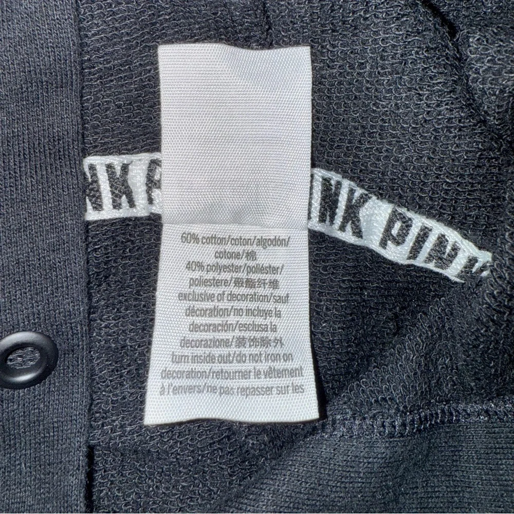 Victoria’s Secret Pink Brand Black Crop Hoodie Sweatshirt Women’s Chic Y2K‎ 90’s - Picture 6 of 9